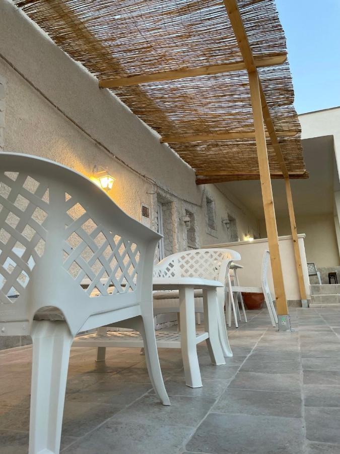 Apartamento Seaside Temporary House Leporano Exterior foto