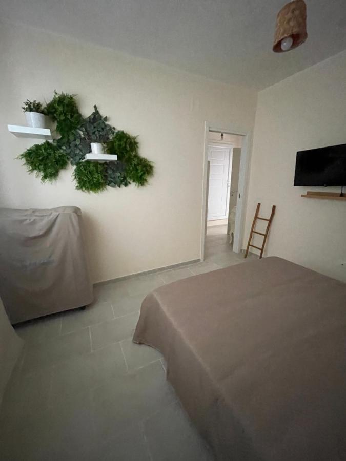 Apartamento Seaside Temporary House Leporano Exterior foto